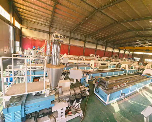 Qingdao Yongte Plastik Makine Co, Ltd