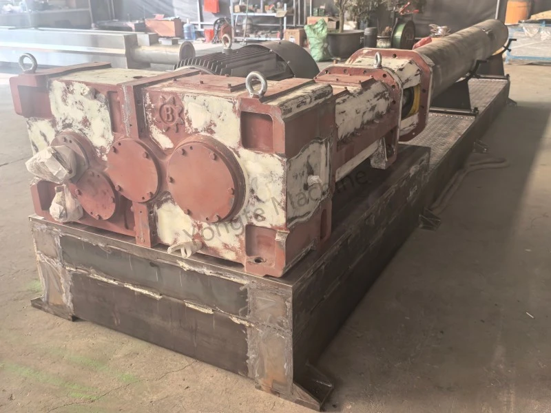 Üretimde Plastik Film İsrafının Geri Dönüşümü için Yüksek Verimli Paralel Çift Vidalı Ekstruder