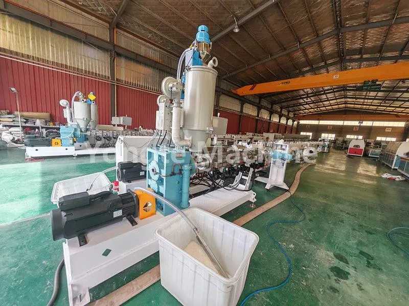 Cezayirli müşterilere yönelik Yongte 16-63mm PPR üç katmanlı boru ekstrüzyon hattı devreye alma ve kabulü başarıyla tamamladı