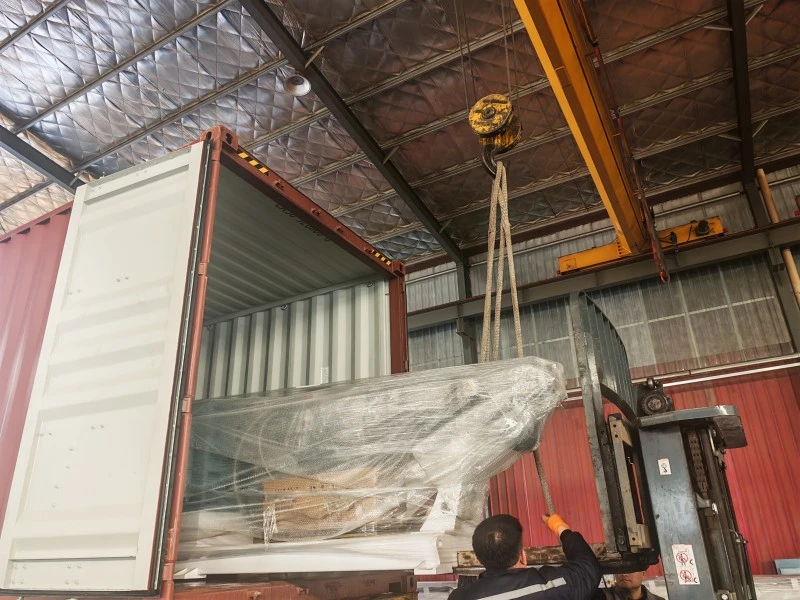 PPR Boru Üretim Hattı Cezayir'e Gemi