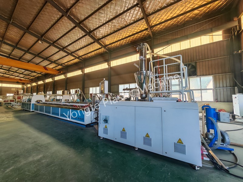 WPC Ekstrüzyon Hattı