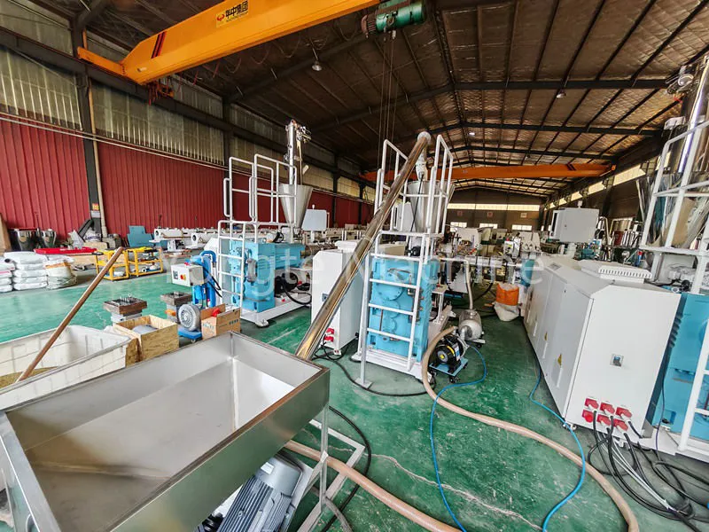 WPC İşleme Üretim Hattı